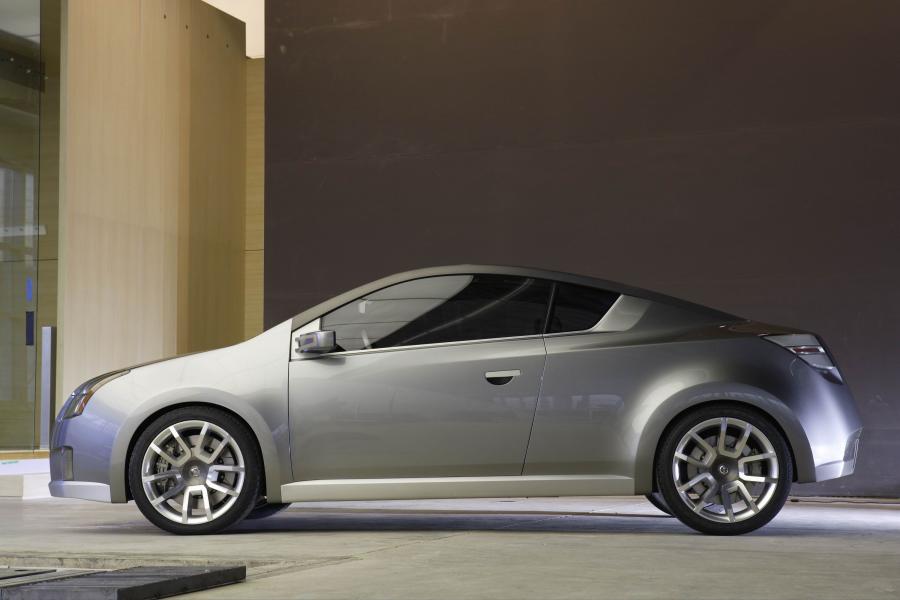  Nissan Azeal Concept 2005 года  (фото 24 из 26)
